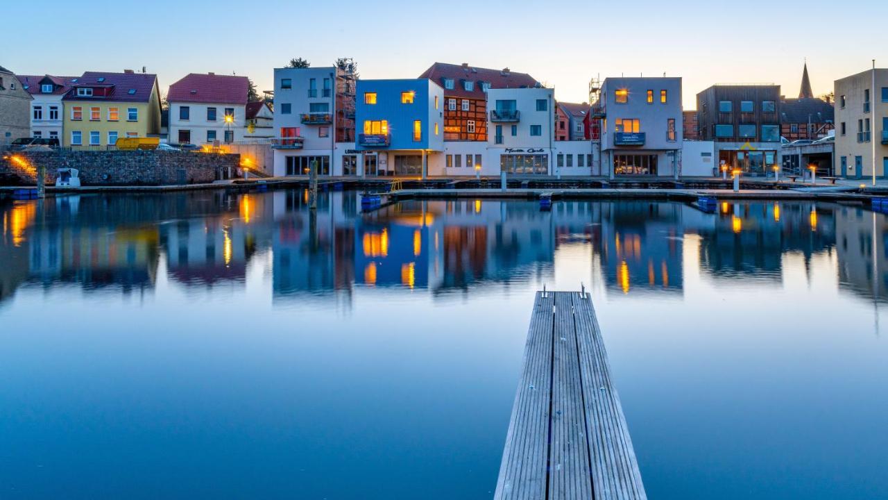 Ferienhaus Hafenblick Malchow  Dış mekan fotoğraf